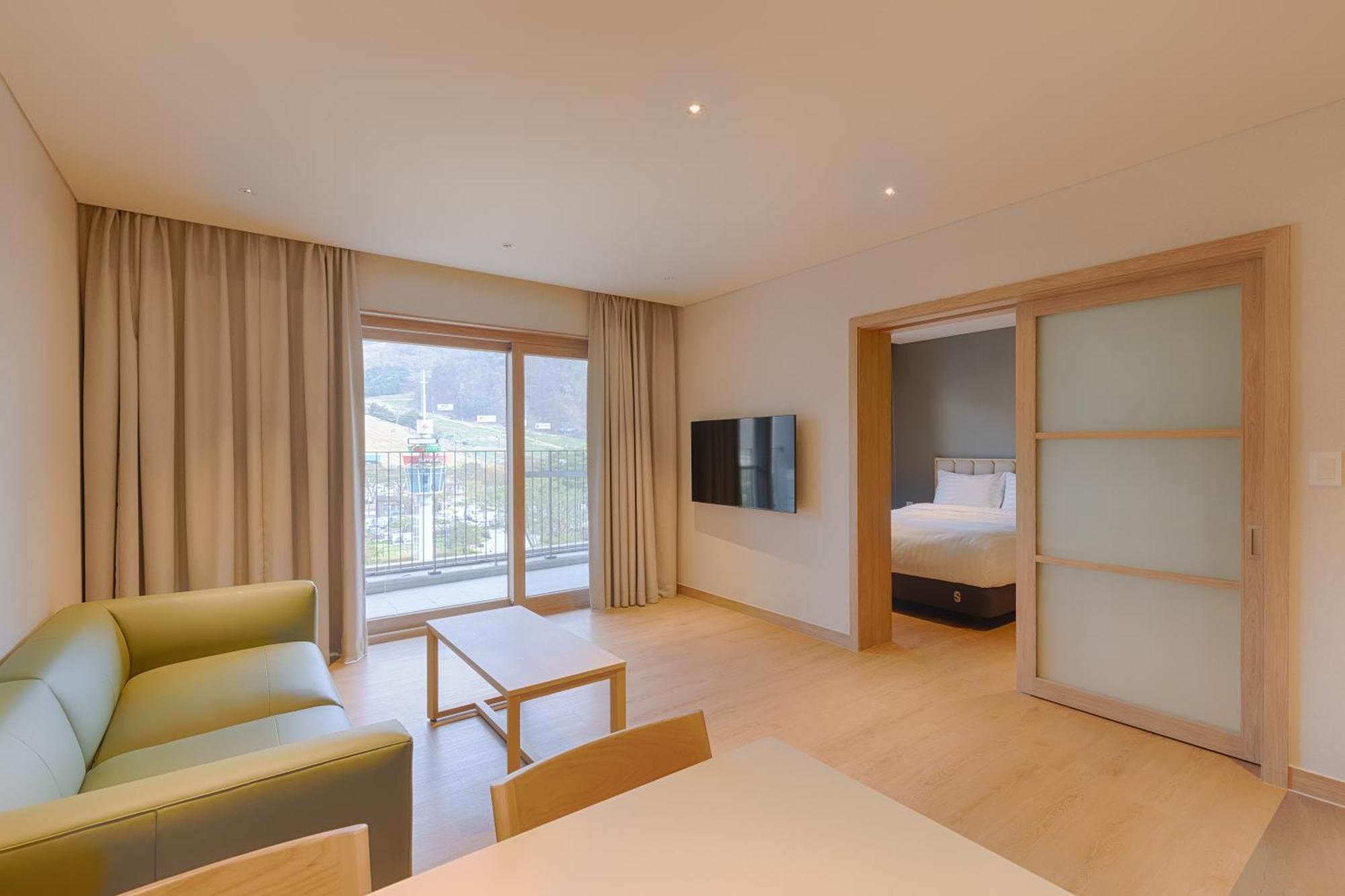 Hotel Sono Calm Vivaldipark Hongcheon Exterior foto